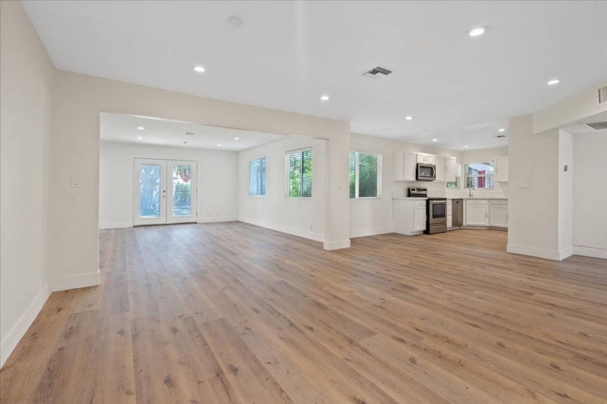House for rent at 1037 Griffith Ave, Las Vegas, NV 89104