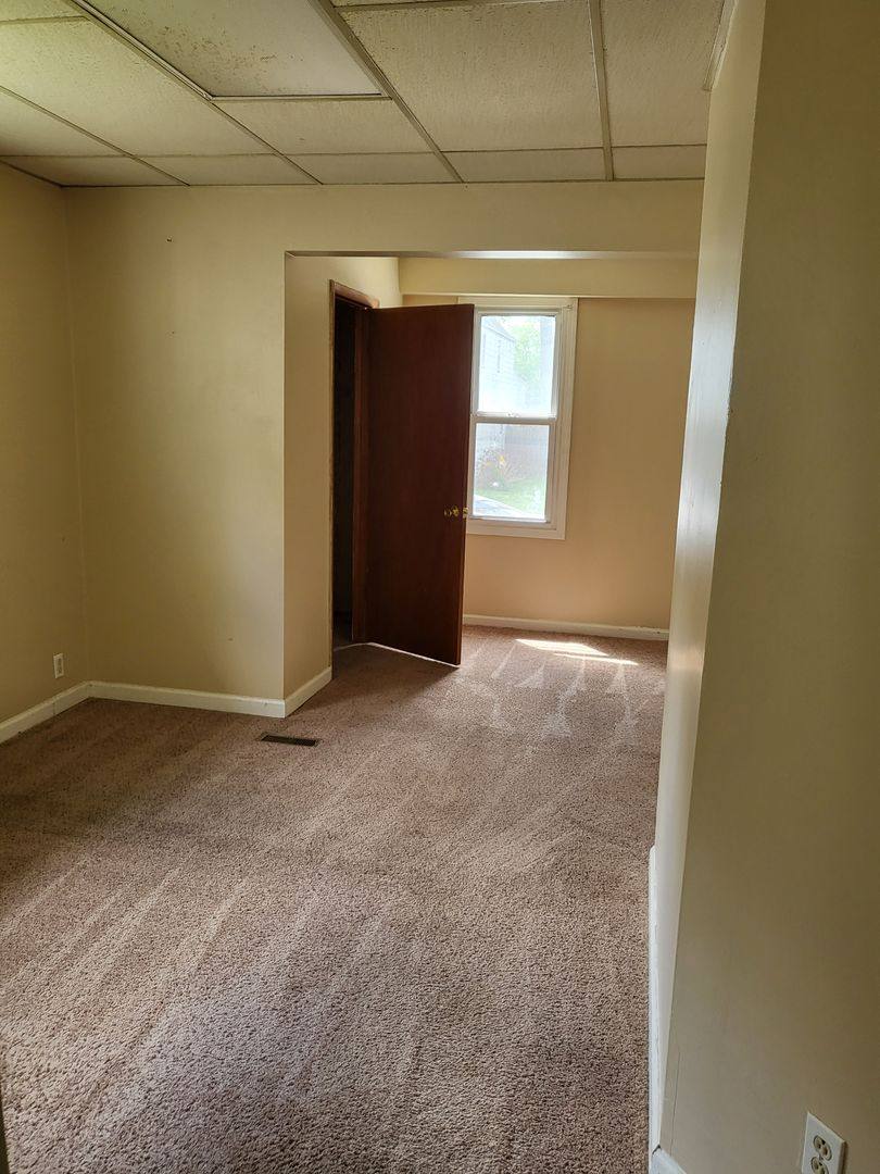1112 S Harlan Ave, Evansville, IN 47714