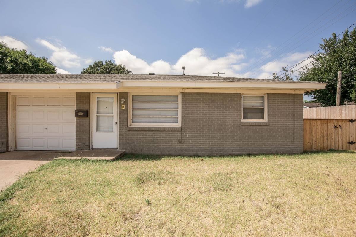 House for rent at 2306 62nd St, Lubbock, TX 79412