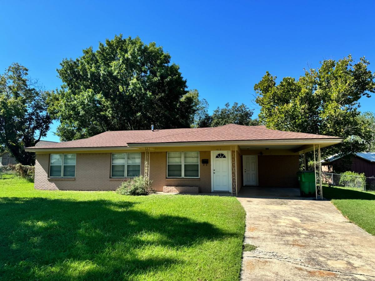 House for rent at 412 N Lydia, Stephenville, TX 76401