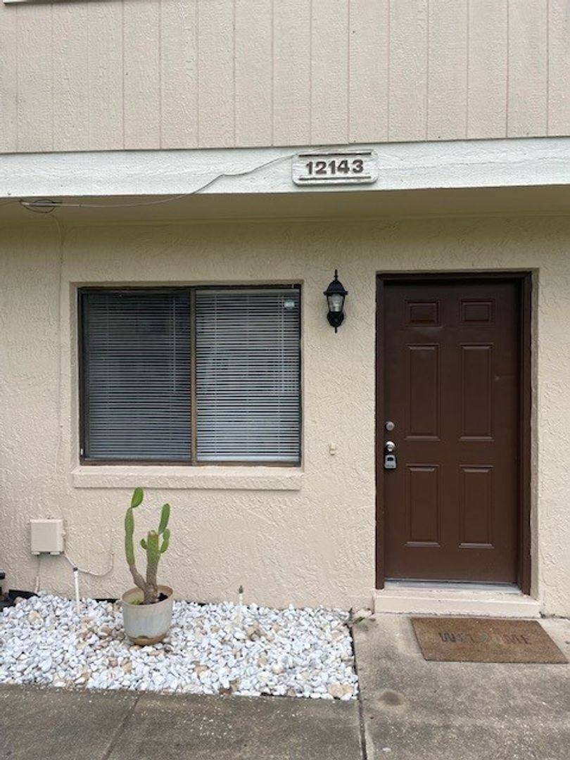 Townhouse for rent at 12143 Pepperdine Place, Orlando, FL 32826