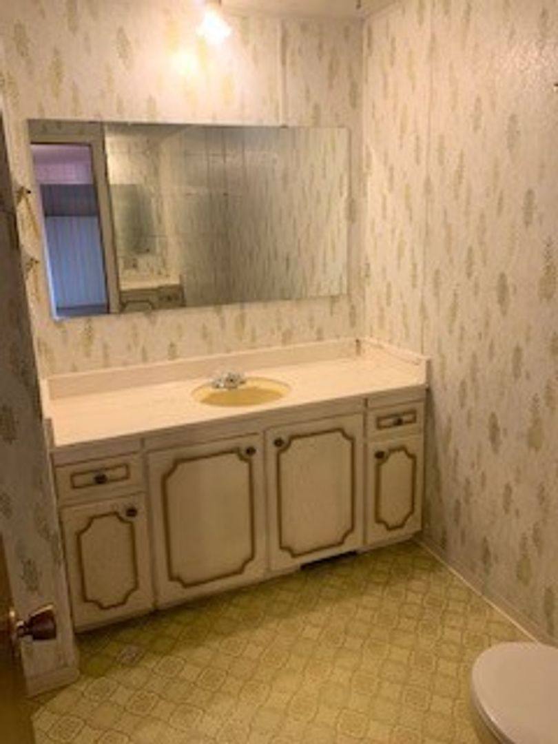 Apartment for rent at 1140 College Ave, Elko, NV 89801