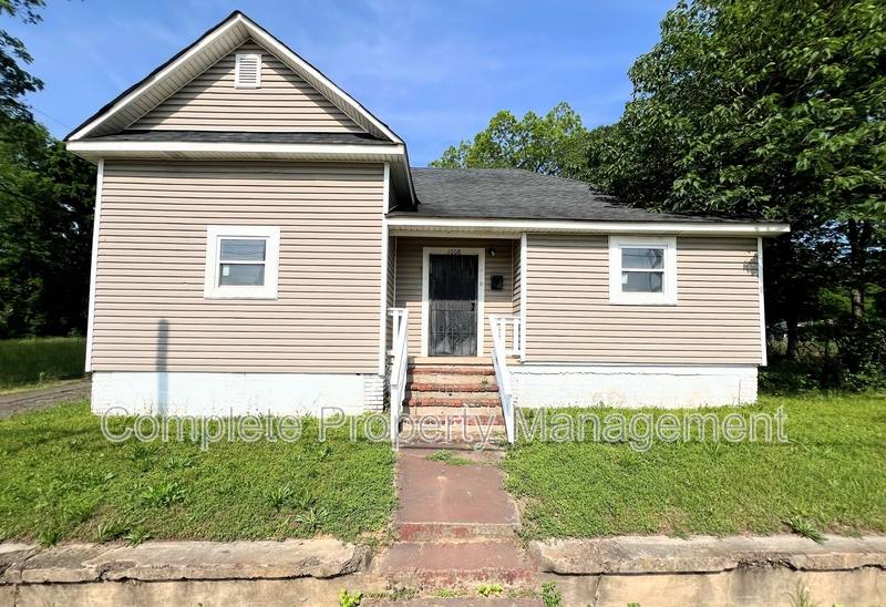 House for rent at 1008 Erie St, Birmingham, AL 35224