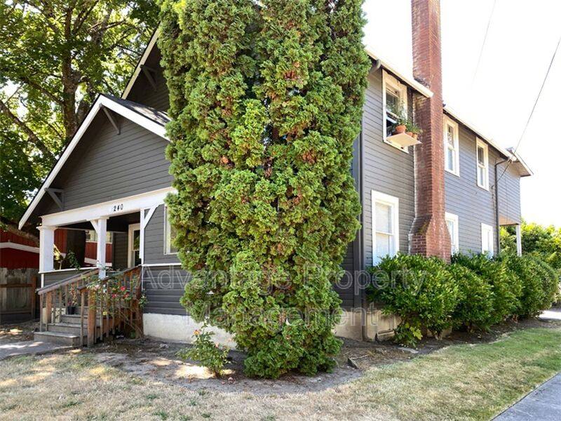 Apartment for rent at 240 NW 9th St #1, Corvallis, OR 97330