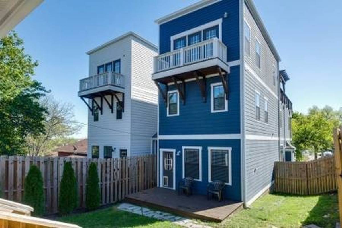 House for rent at 1212 Ashwood Ave, Nashville, TN 37212