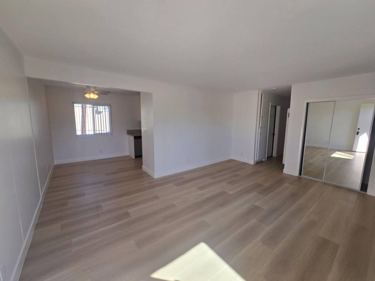 Apartment for rent at 219 15th St, Huntington Beach, CA 92648