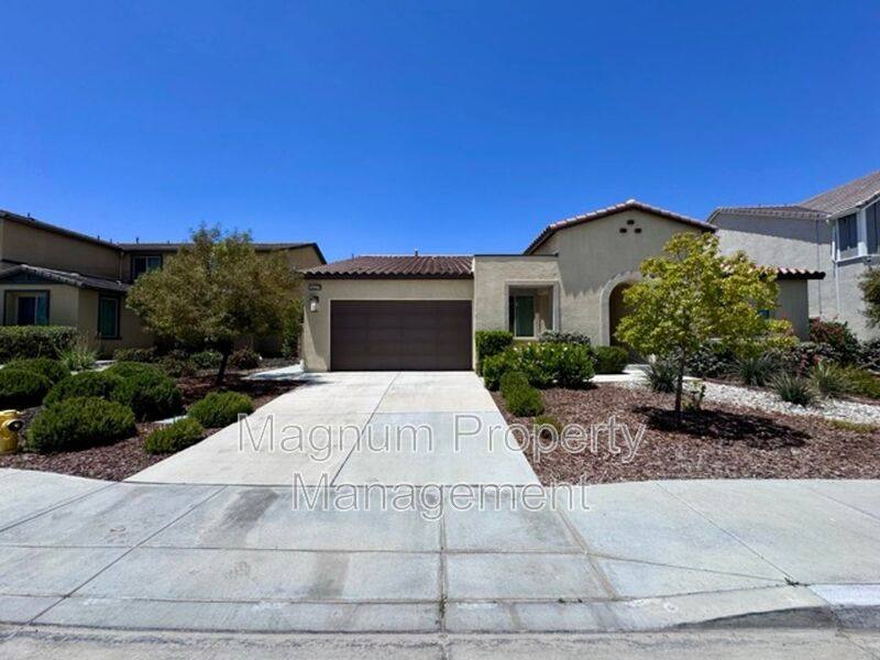 House for rent at 34279 Anise Dr, Murrieta, CA 92563