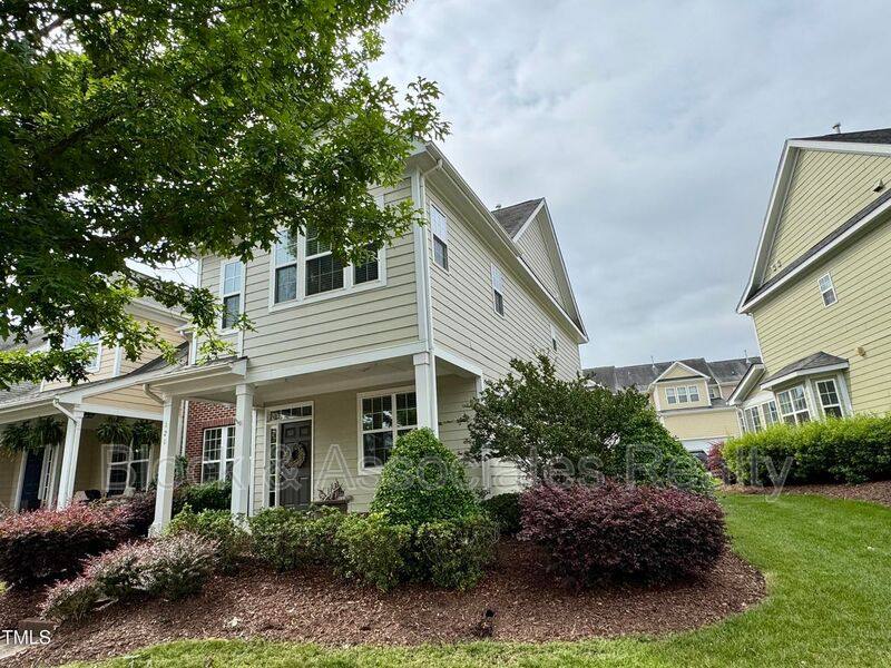 Townhouse for rent at 121 Coffee Bluff Lane, Holly Springs, NC 27540