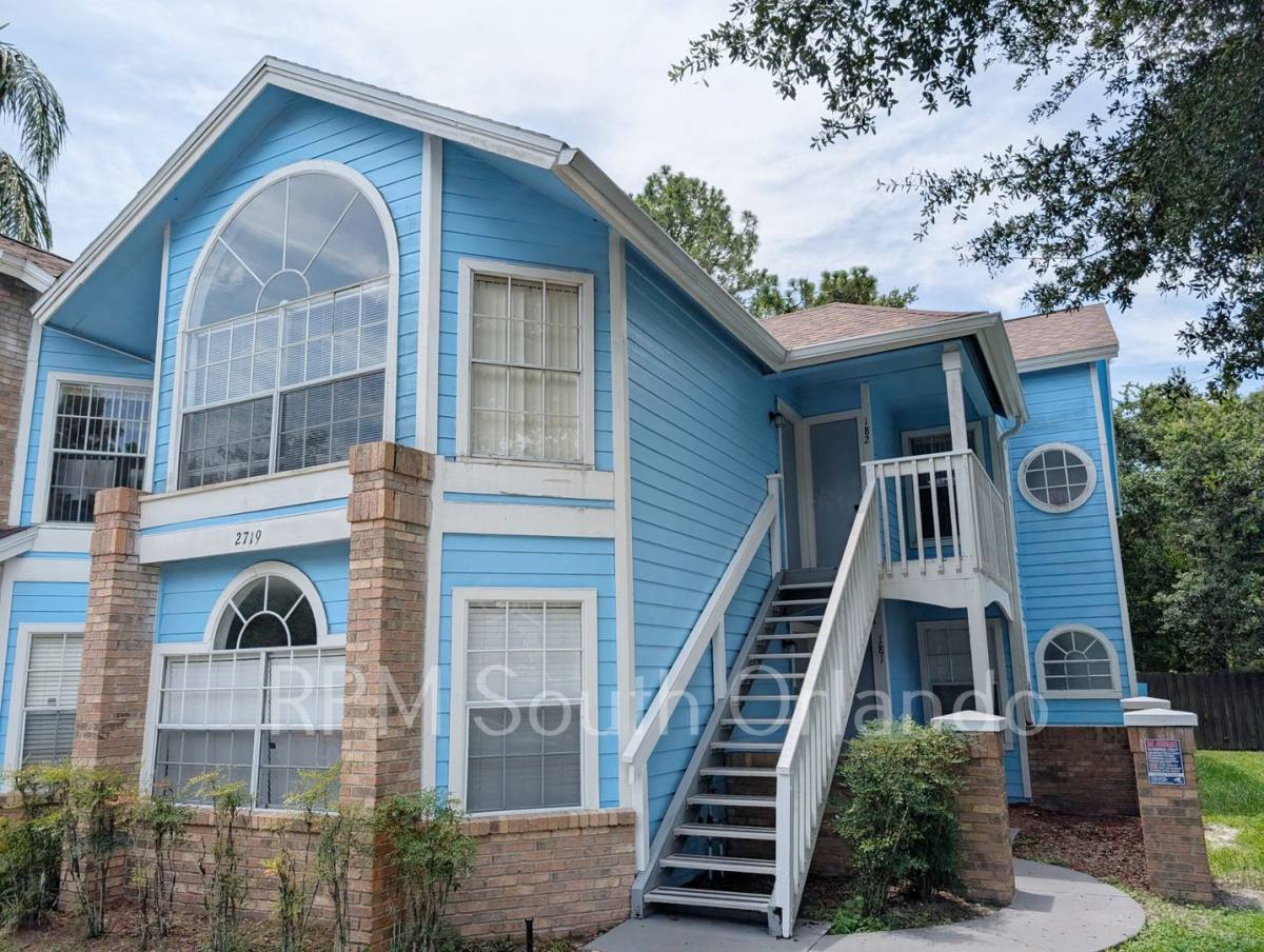 Apartment for rent at 2719 N Poinciana Blvd, Kissimmee, FL 34746