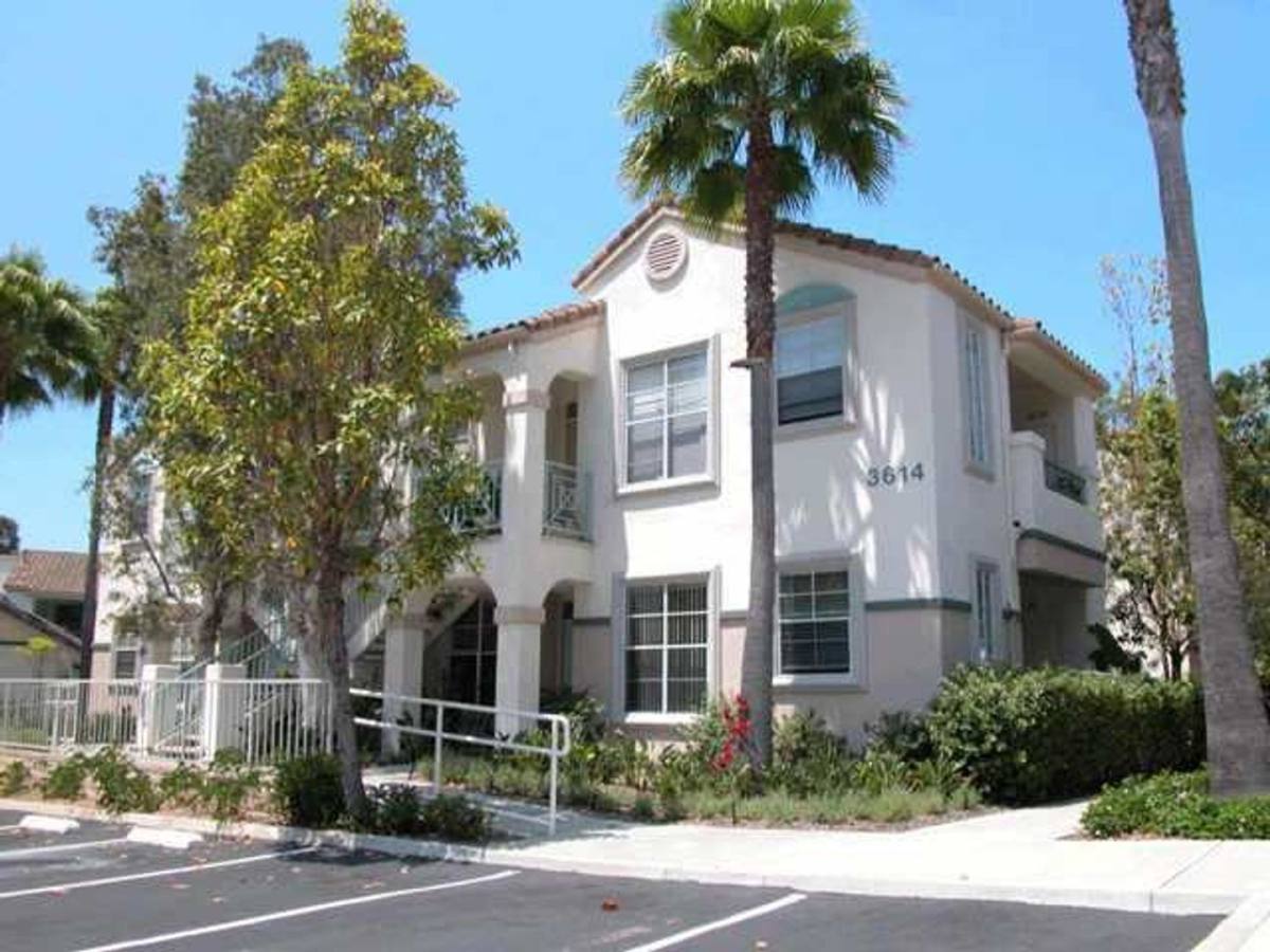 Apartment for rent at 3614 Bernwood Place, San Diego, CA 92130