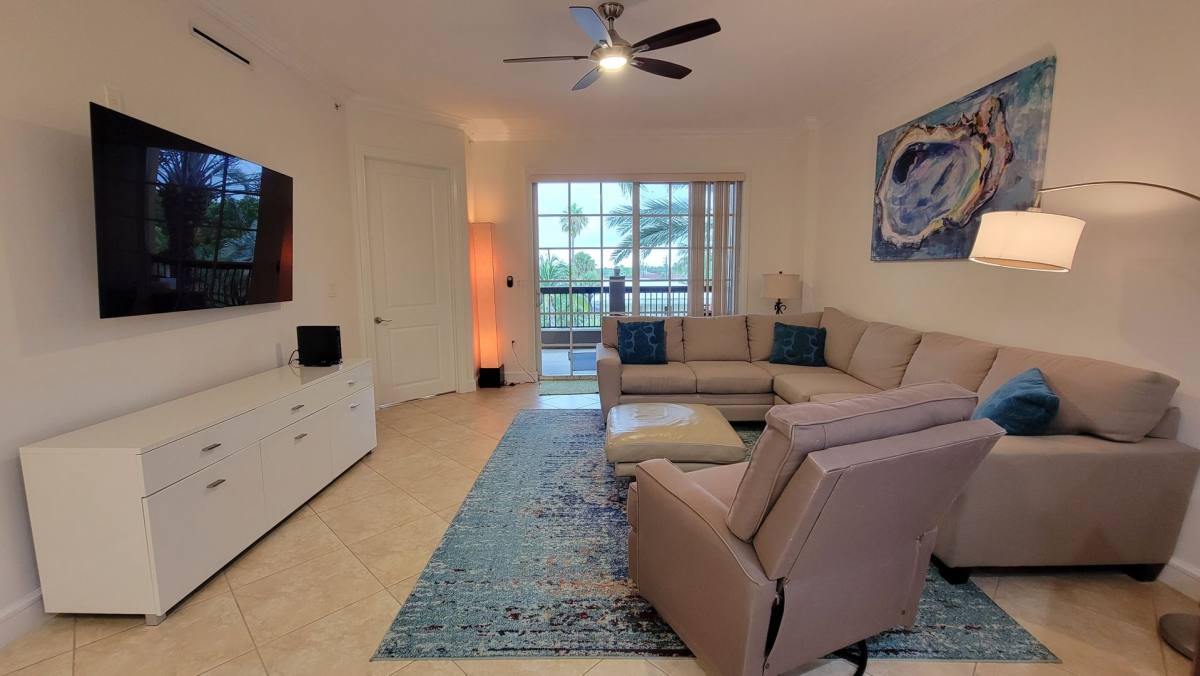 Condo for rent at 4445 El Mar Dr, Fort Lauderdale, FL 33308