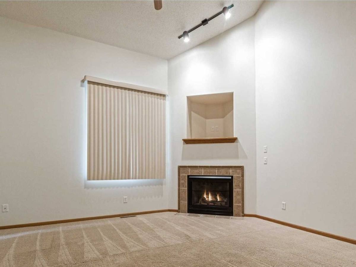 Townhouse for rent at 3207 23rd Ave SW, Fargo, ND 58103