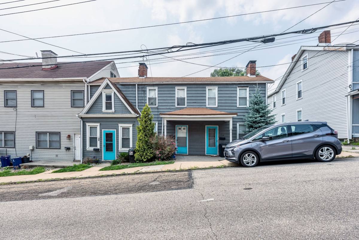 Apartment for rent at 118 - 122 Kearsage St, Pittsburgh, PA 15211