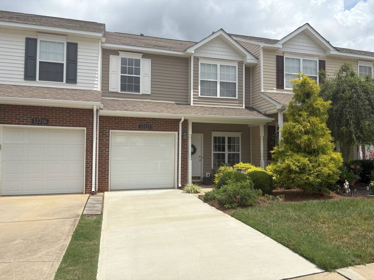 Townhouse for rent at 12212 Royal Castle Court, Charlotte, NC 28277