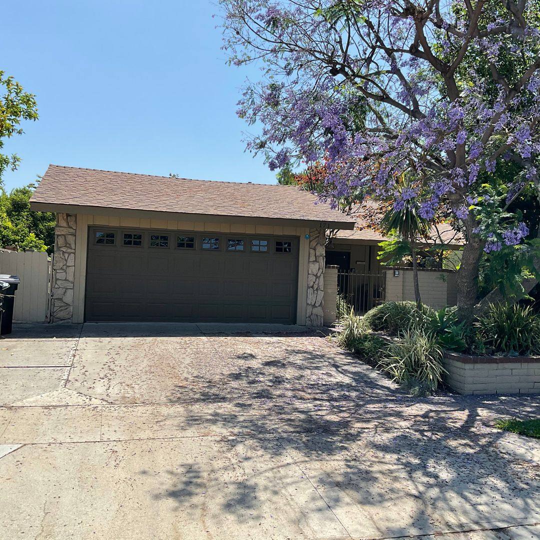 House for rent at 171 S Lincoln St, Orange, CA 92866