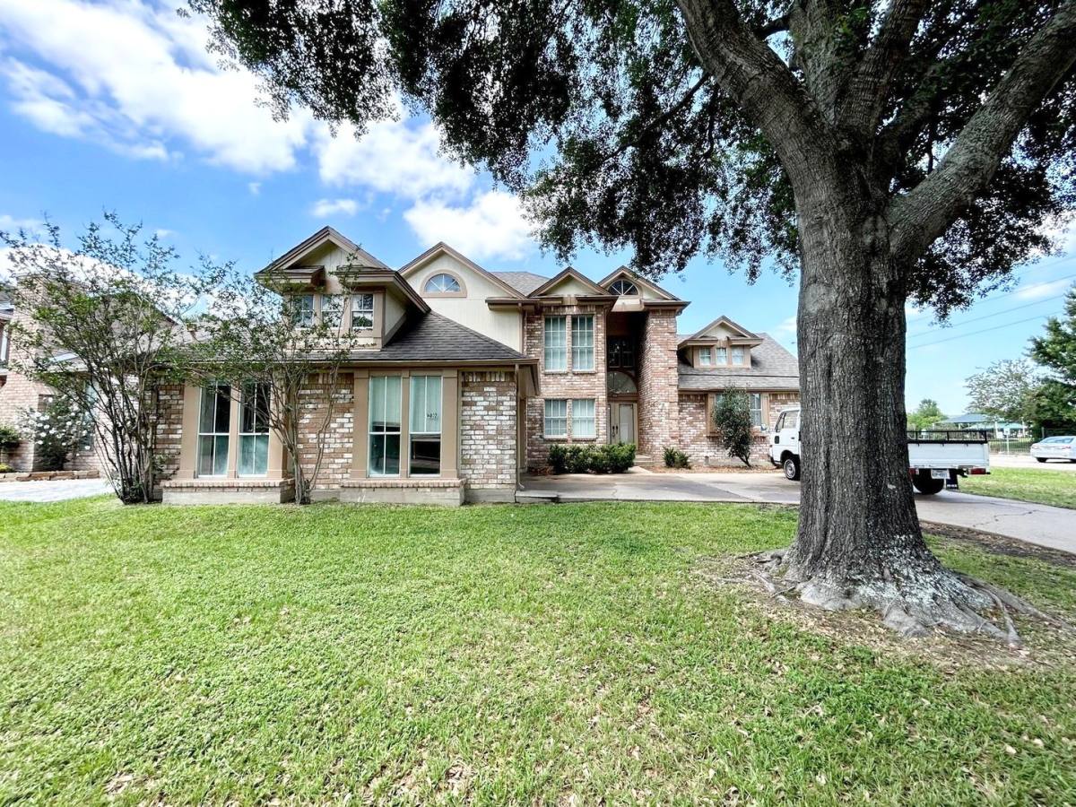 Apartment for rent at 14802 Chetland Place Dr, Houston, TX 77095