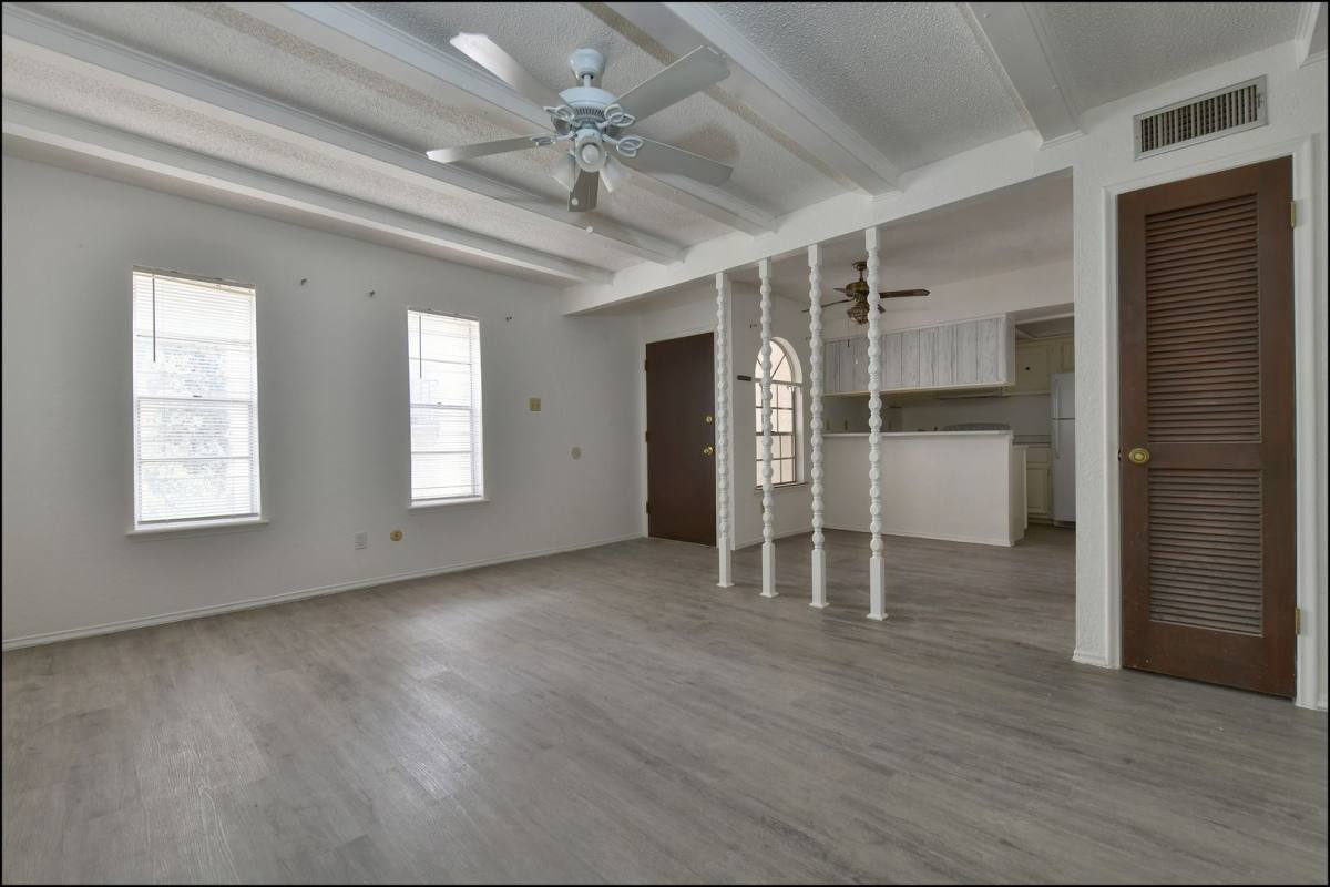 Condo for rent at 6201 Escondido, El Paso, TX 79912