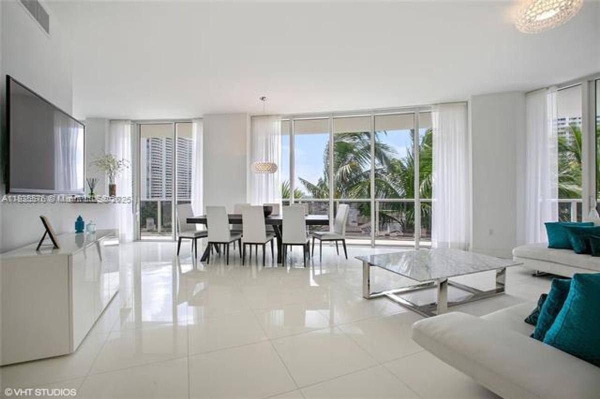 Apartment for rent at 4100 Island Blvd, North Miami Beach, FL 33160