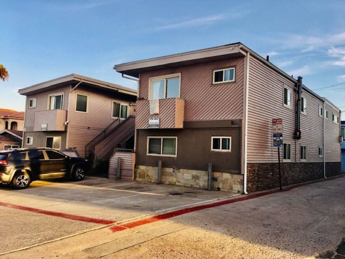 Apartment for rent at 715 Santa Barbara Place, San Diego, CA 92109