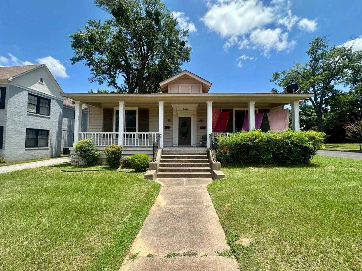 Apartment for rent at 506 S Fannin Ave, Tyler, TX 75702