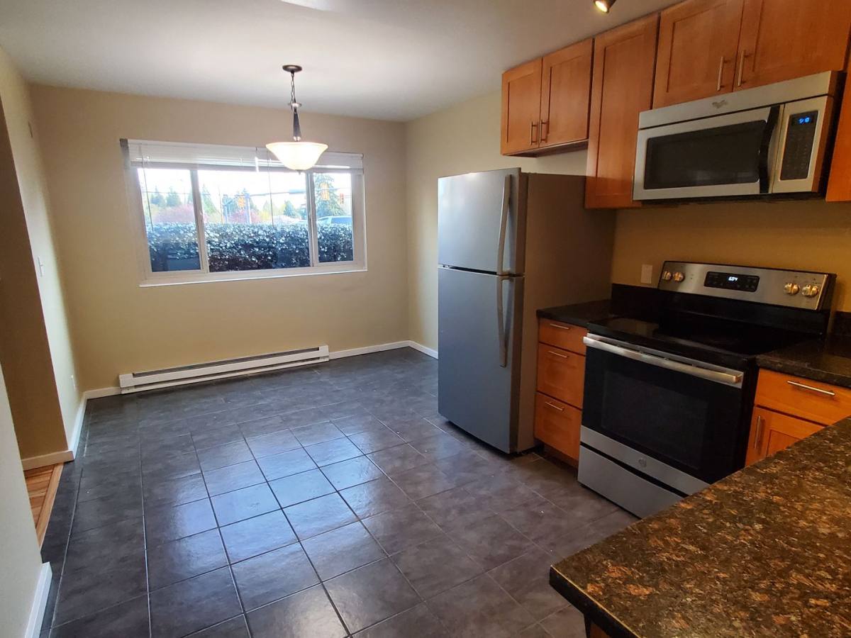 Apartment for rent at 320 SW 160th St, Seattle, WA 98166