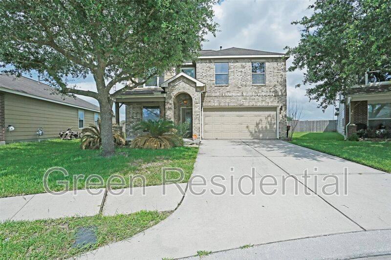 House for rent at 1939 Wooded Acres Dr, Humble, TX 77396