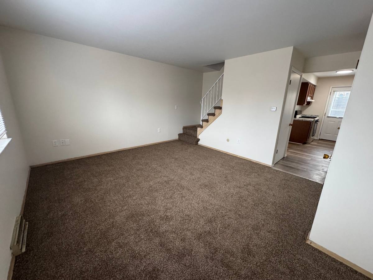 Apartment for rent at 2611 Shoreland Ave, Toledo, OH 43611