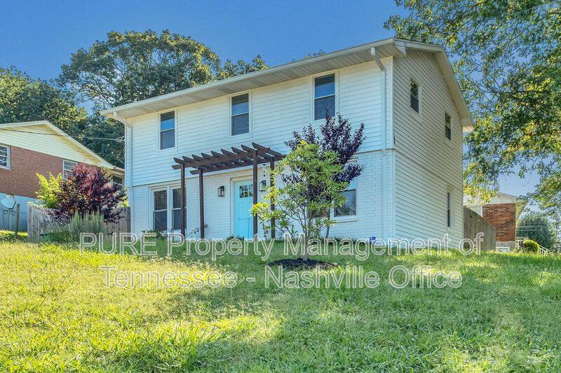 House for rent at 2601 Oakwood Ave, Nashville, TN 37207