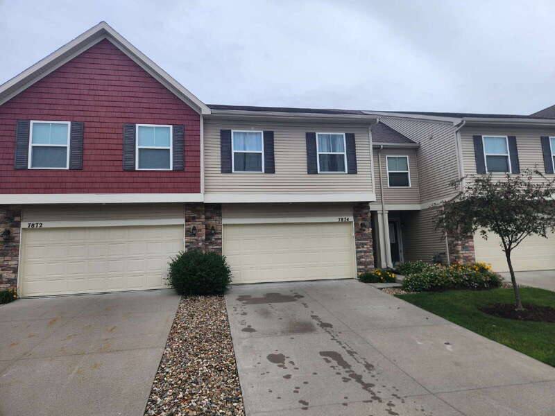 Townhouse for rent at 7874 Cottonwood Lane, West Des Moines, IA 50266