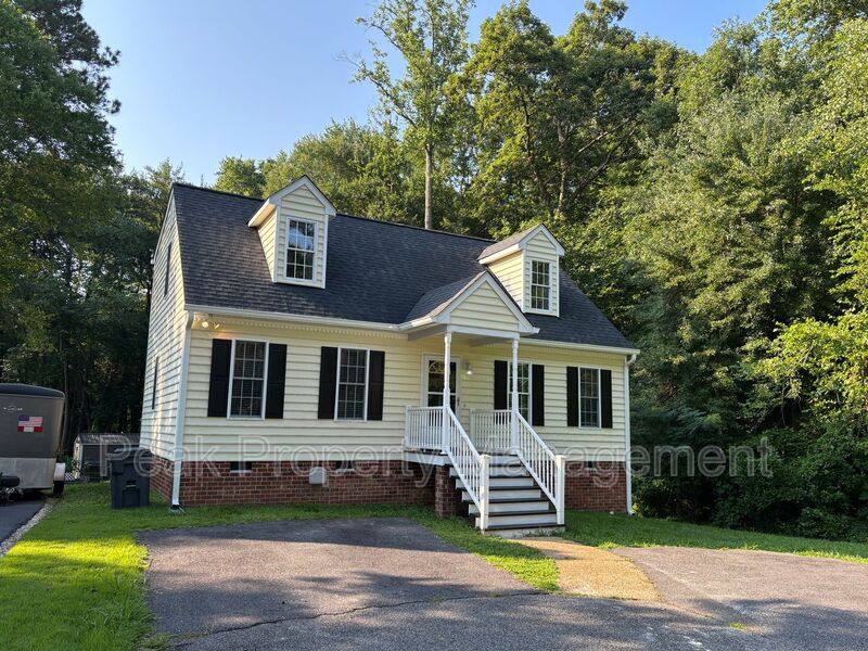 House for rent at 9731 Salem Church Rd, Richmond, VA 23237