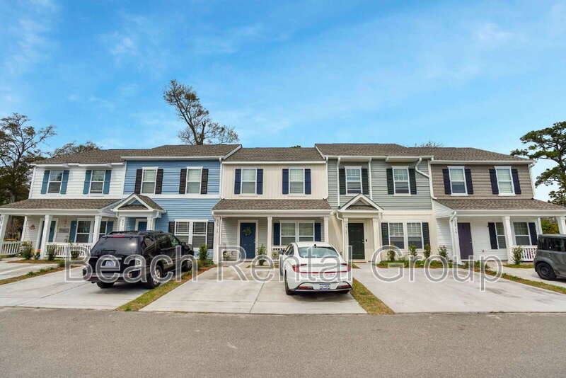 Townhouse for rent at 300 Cherwell Court #37, Little River, SC 29566