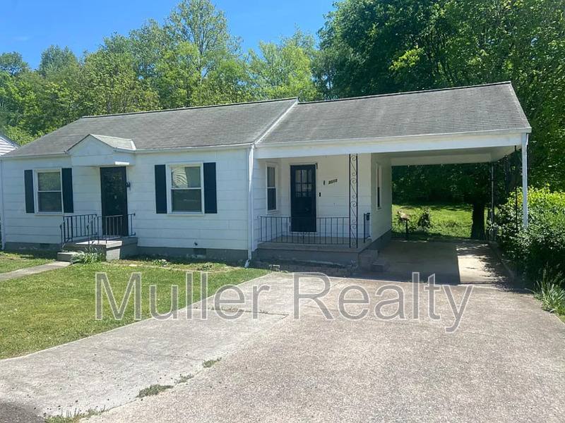 House for rent at 3010 Boright Dr, Knoxville, TN 37917