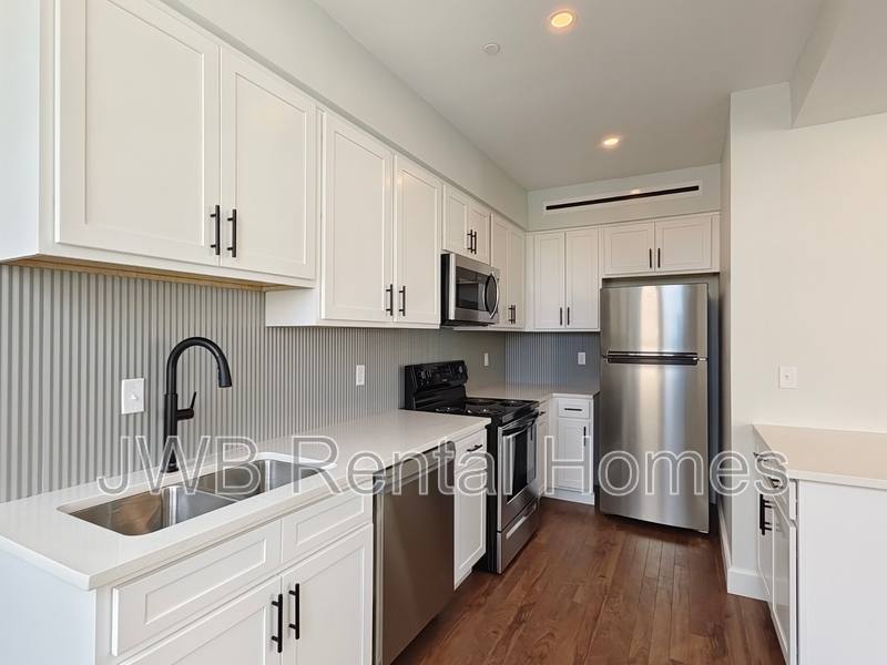 Apartment for rent at 218 Church St W #301, Jacksonville, FL 32202