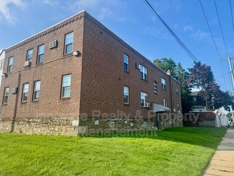 Apartment for rent at 400 Unruh Ave #D, Philadelphia, PA 19111