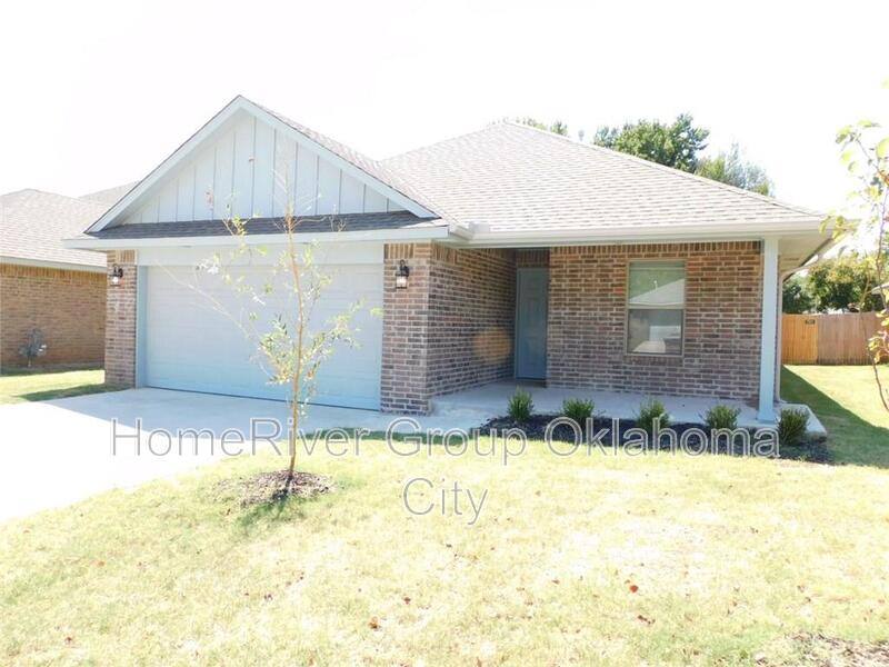 House for rent at 129 Saint Charles Way, Oklahoma City, OK 73130