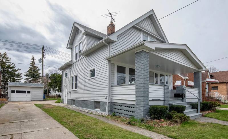 House for rent at 18708 Arrowhead Ave, Cleveland, OH 44119