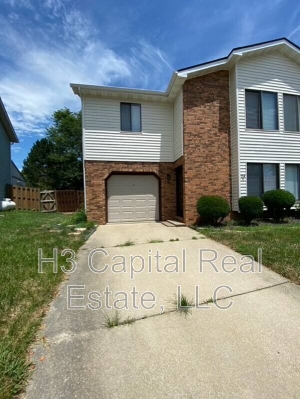 Apartment for rent at 114 Clinton Hill Rd, Belleville, IL 62220