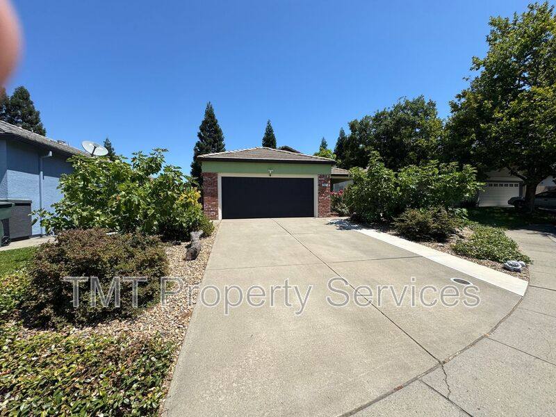 House for rent at 301 Brimfield Court, Roseville, CA 95747