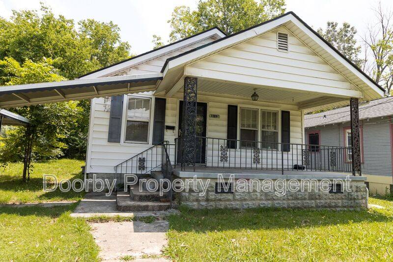 House for rent at 3112 6th Ave, Chattanooga, TN 37407