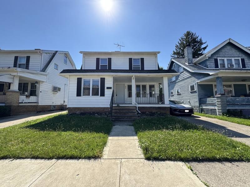 House for rent at 4912 E 111th St, Cleveland, OH 44125