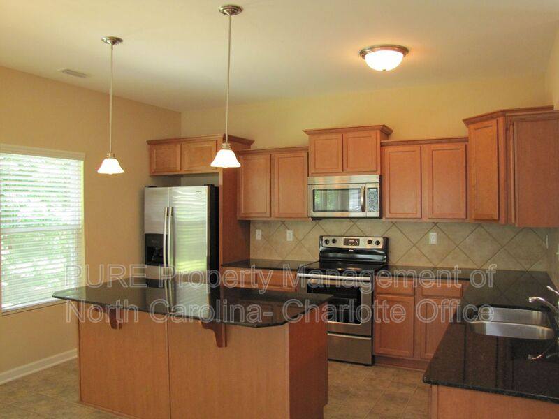 House for rent at 1831 Yaupon Rd, Charlotte, NC 28215