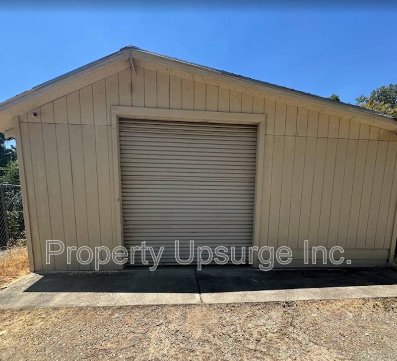 Apartment for rent at 685 Mary St #WORKSHOP, Redding, CA 96001