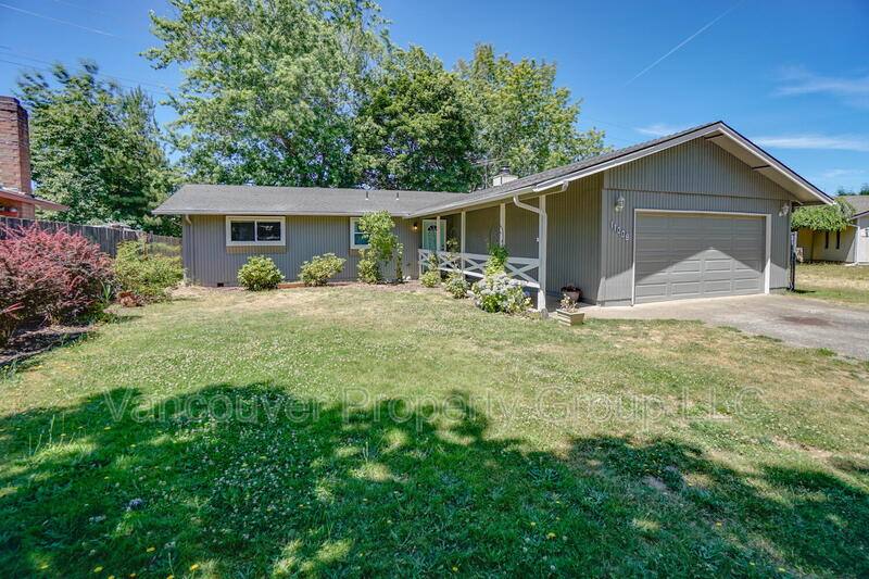 House for rent at 11008 NW 30th Court, Vancouver, WA 98685