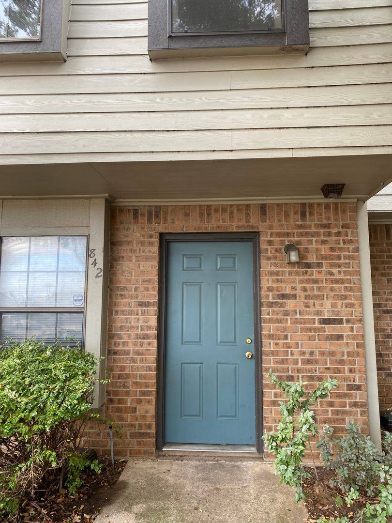 Condo for rent at 842 W Collins, Denton, TX 76201