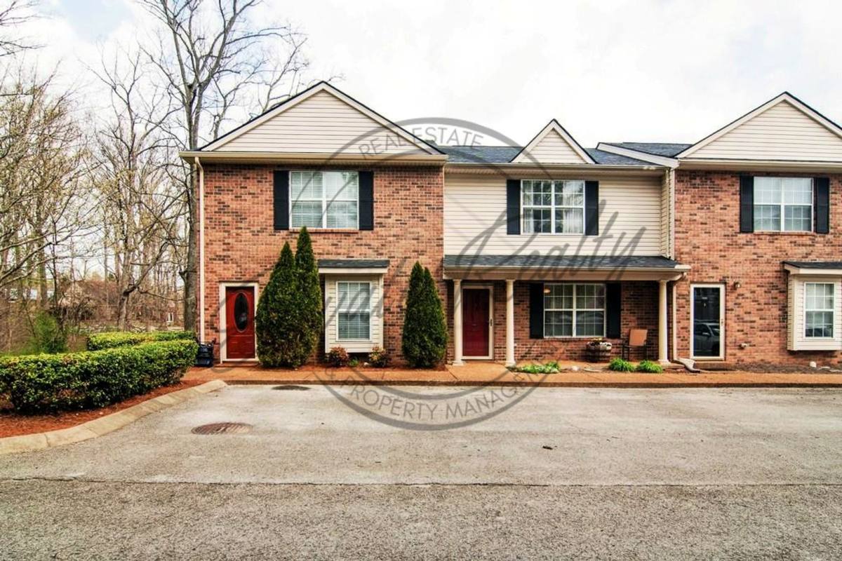 Townhouse for rent at 7332 Planters Rd, Fairview, TN 37062