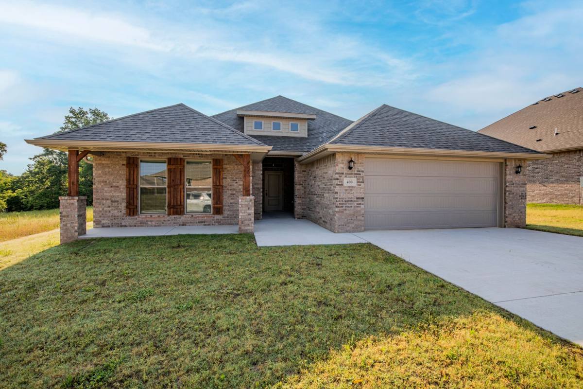 House for rent at 400 Manfield Ave, Pea Ridge, AR 72751