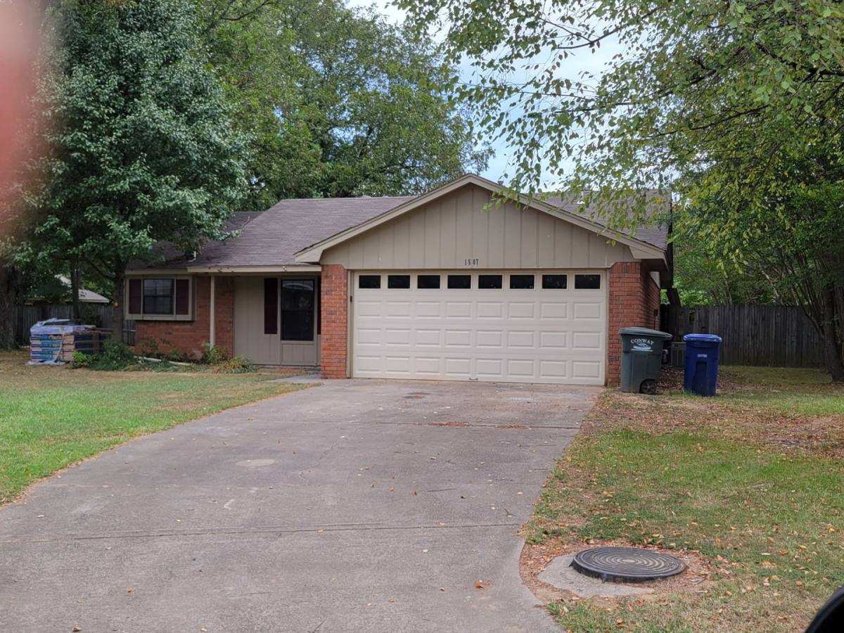 House for rent at 1507 Hairston Place, Conway, AR 72034