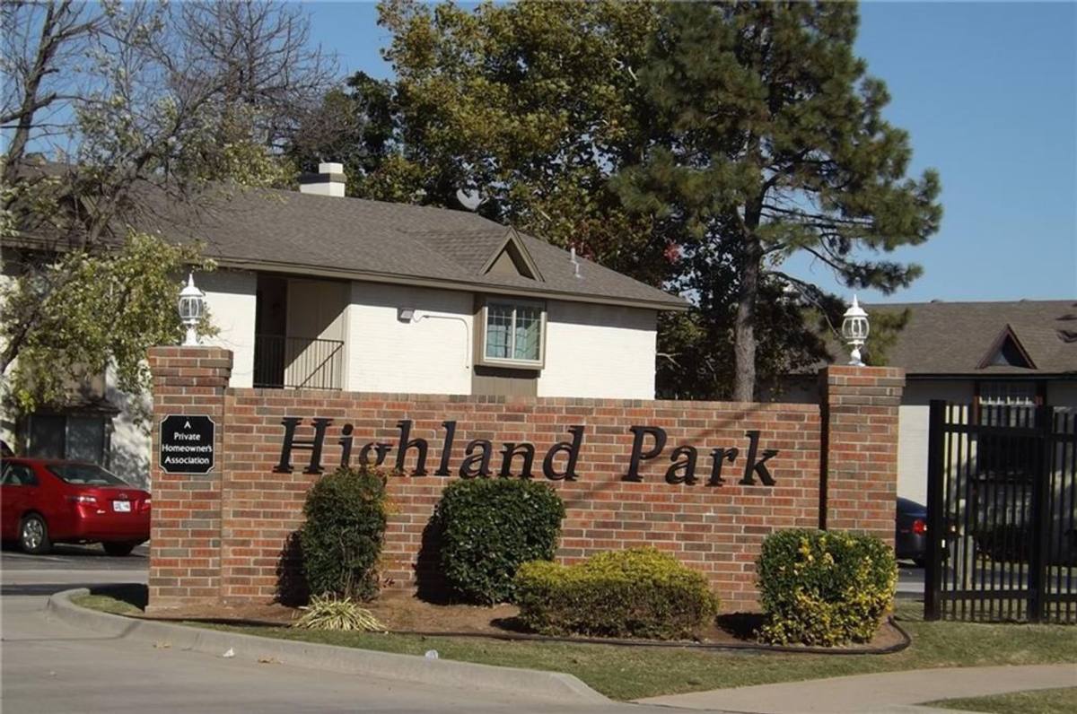 Condo for rent at 1811 E Lindsey St, Norman, OK 73071