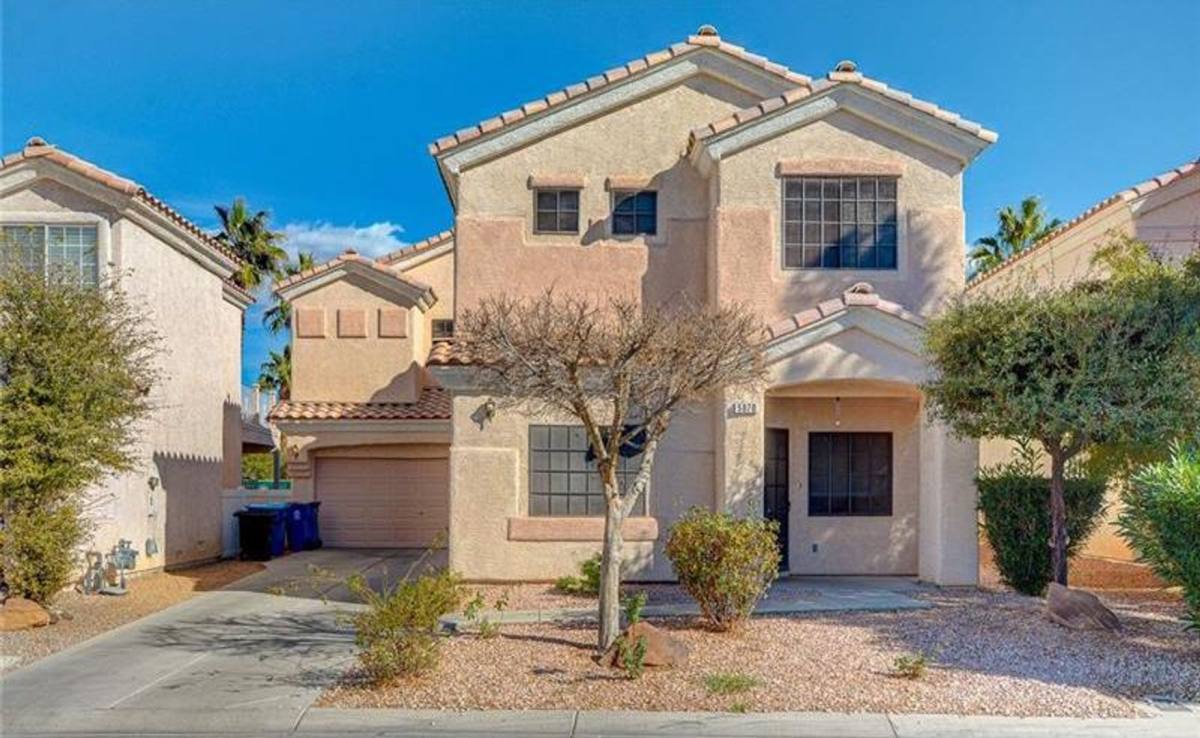 House for rent at 5870 Gentleslope St, Henderson, NV 89011