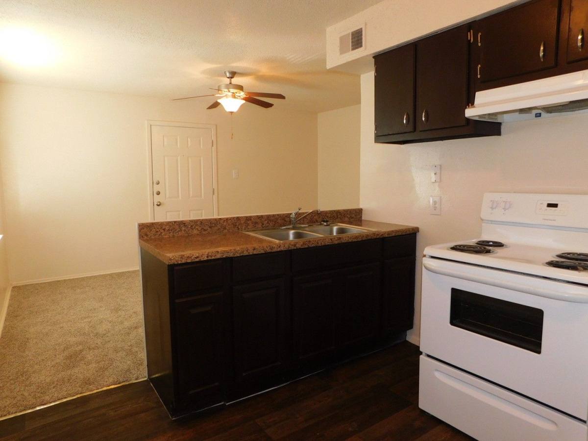 Apartment for rent at 1814 B Hunt St, Commerce, TX 75428